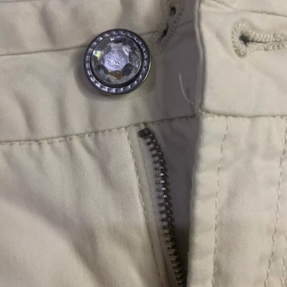 BKE Molly Womens Beige Embellished Booty Shorts Size 27 Rhinestone Pocket Detail - Picture 3 of 7